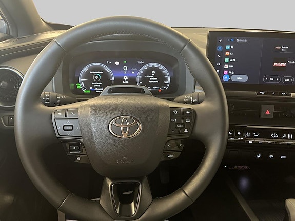 Toyota C-HR 21 of 22