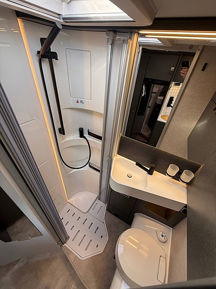 Hymer ML-T 580 CrossTrail 10 of 27