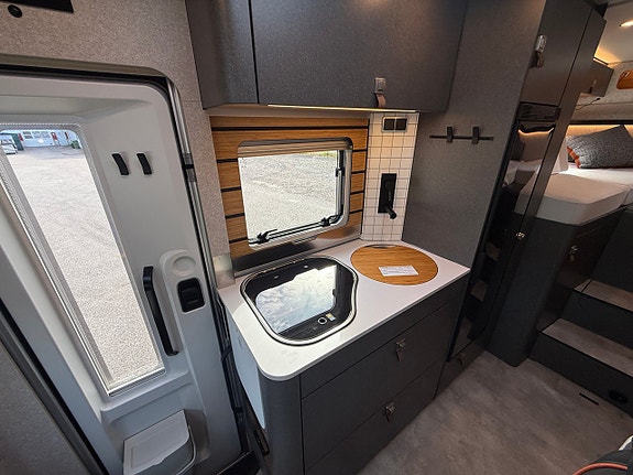 Hymer ML-T 580 CrossTrail 8 of 27