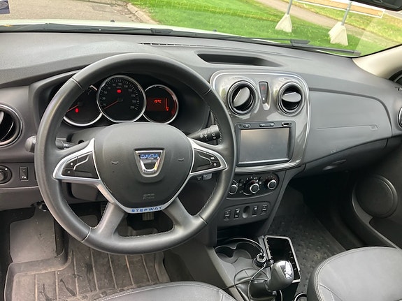 Dacia Logan 7 of 7