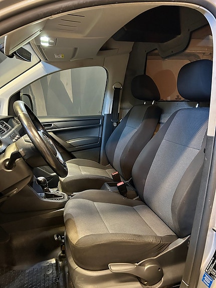 Volkswagen Caddy 8 of 13