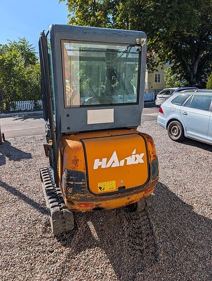 Hanix N17 6 of 16