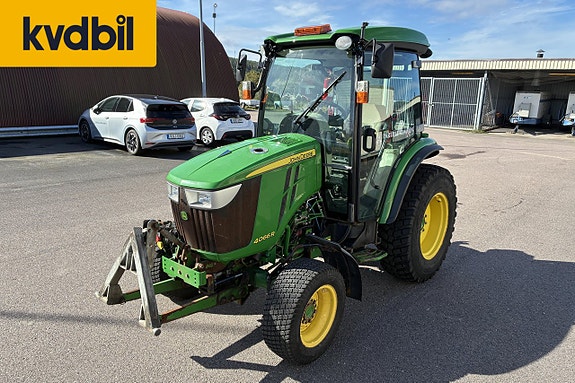JOHN DEERE 4066 R