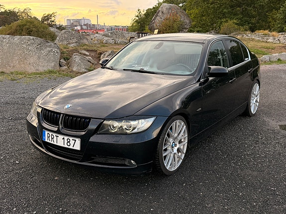 BMW 325i 5 of 17