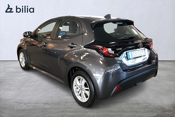 Toyota Yaris 2 of 21