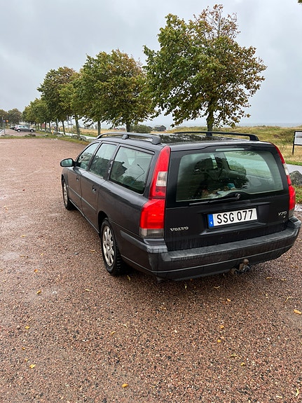 Volvo V70 4 of 4
