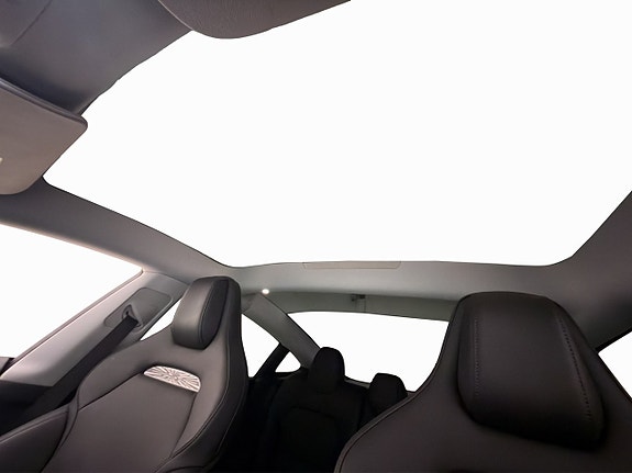 Tesla Model 3 12 of 30