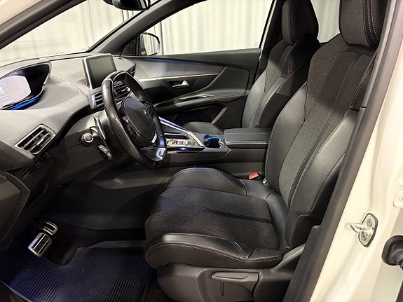 Peugeot 3008 7 of 14