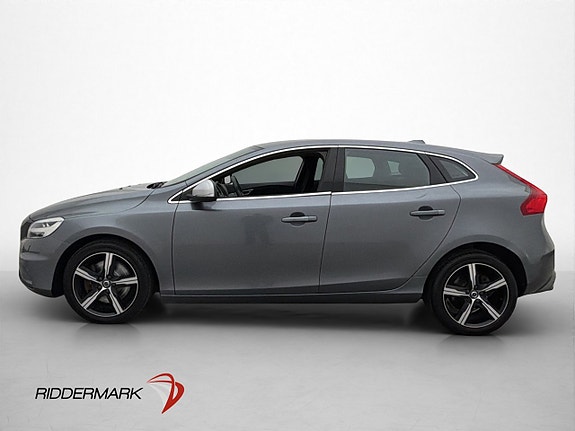 Volvo V40 4 of 30