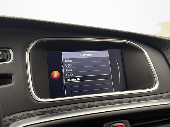 Volvo V40 18 of 30