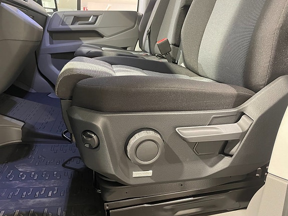 Volkswagen Crafter 35 13 of 20