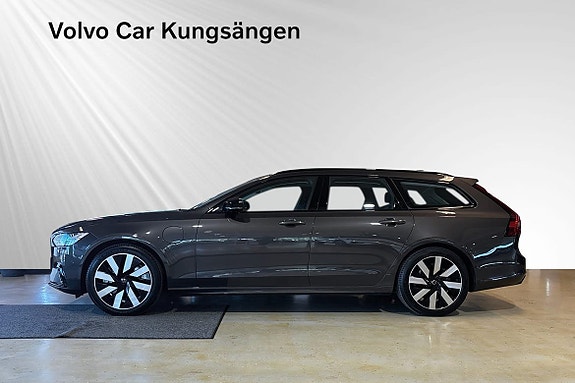 Volvo V90 3 of 27