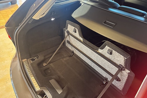 Volvo V90 14 of 27