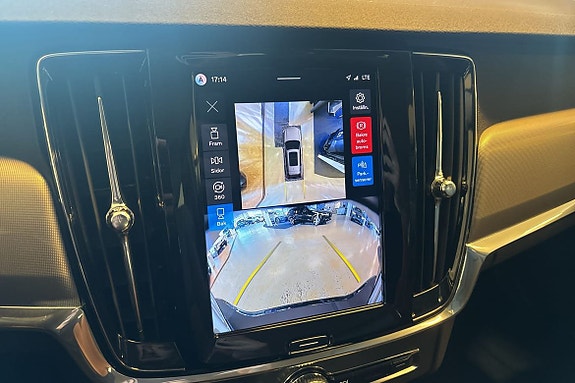 Volvo V90 23 of 27