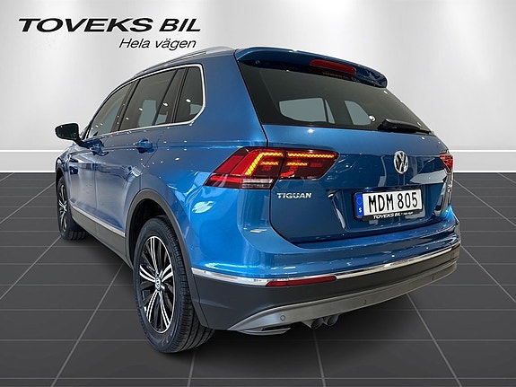 Volkswagen Tiguan 3 of 16