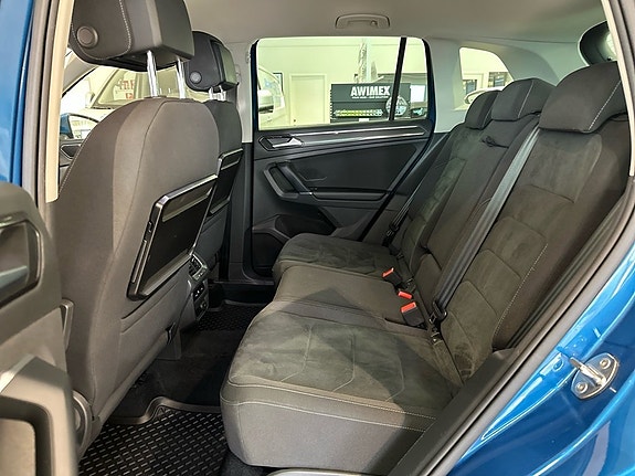 Volkswagen Tiguan 14 of 16