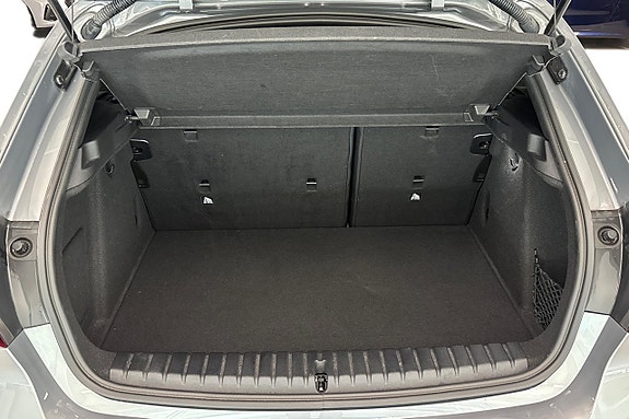 BMW 118i 10 of 17