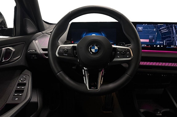 BMW 120 8 of 16