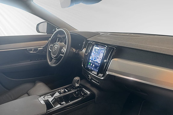 Volvo V90 10 of 27
