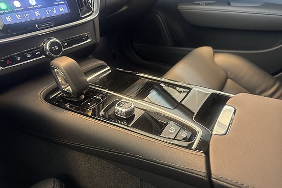 Volvo V90 19 of 27