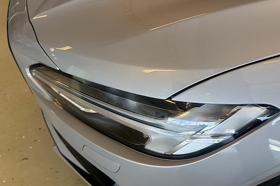 Volvo V90 24 of 27