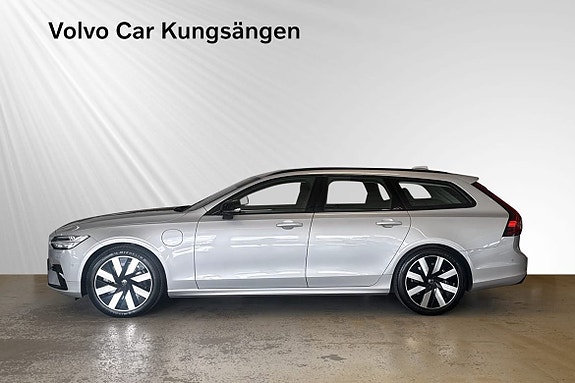 Volvo V90 3 of 27