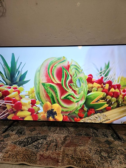 Samsung 55 tum smart tv 4K image 5