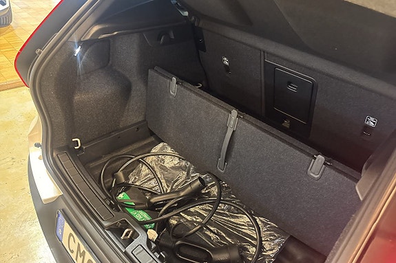 Volvo EX40 14 of 24