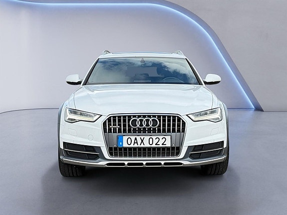 Audi A6 allroad 11 of 27