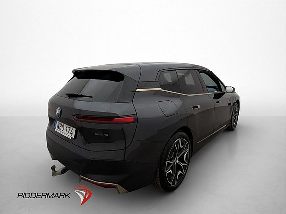 BMW iX 5 of 30