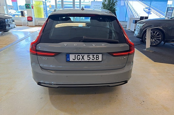 Volvo V90 18 of 27