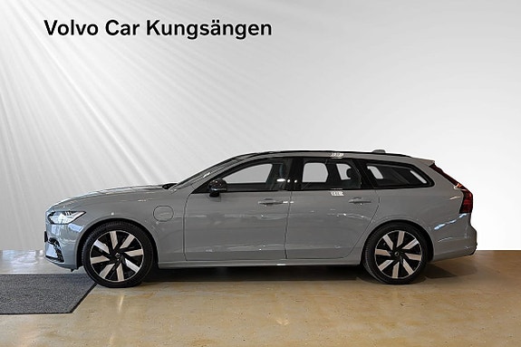 Volvo V90 4 of 27