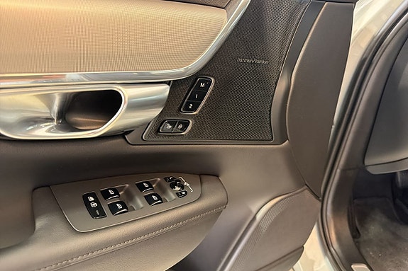 Volvo V90 19 of 27
