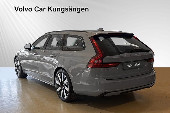 Volvo V90 5 of 27