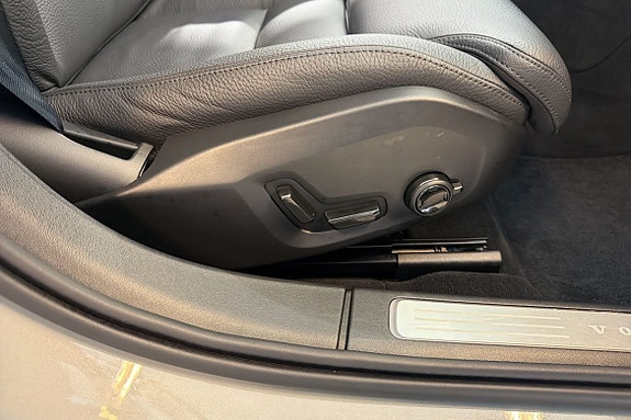 Volvo V90 21 of 27