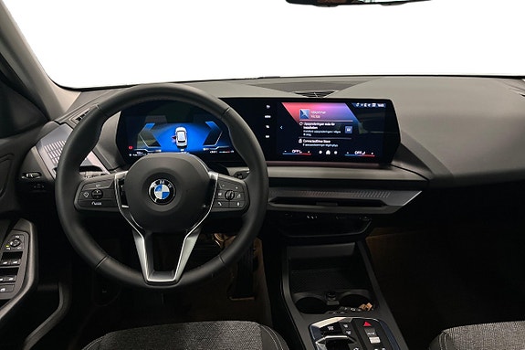 BMW 120 8 of 17