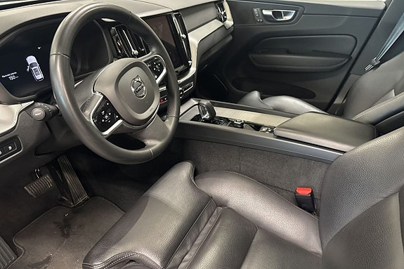 Volvo XC60 4 of 7