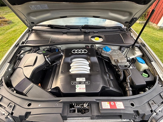 Audi A6 8 of 9