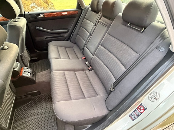 Audi A6 7 of 9