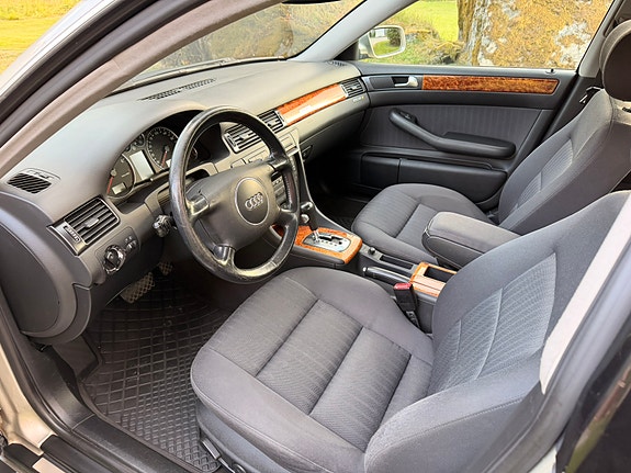 Audi A6 4 of 9