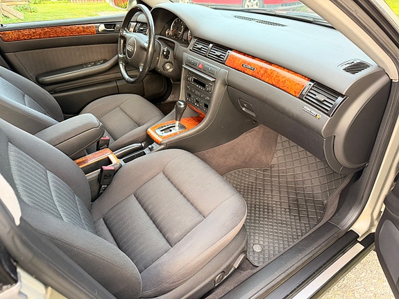 Audi A6 5 of 9