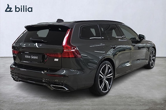 Volvo V60 19 of 24