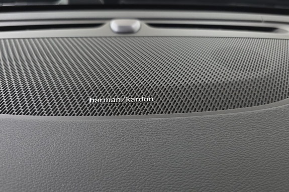 Volvo V60 23 of 24