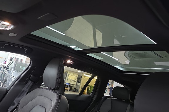 Volvo V60 22 of 24