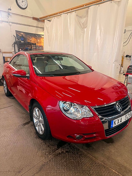 Volkswagen Eos 10 of 12