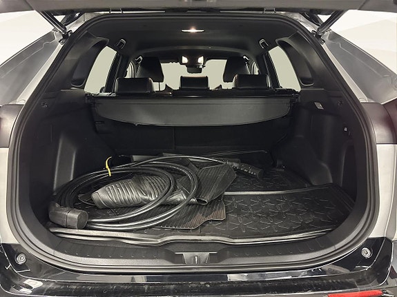 Toyota RAV4 13 of 23