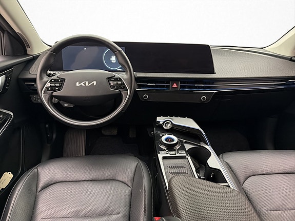 Kia EV6 14 of 30
