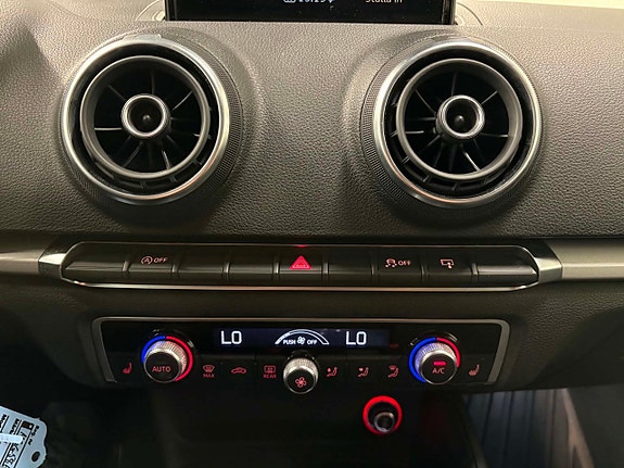 Audi A3 9 of 14
