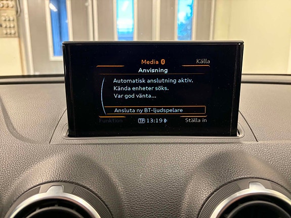 Audi A3 8 of 14