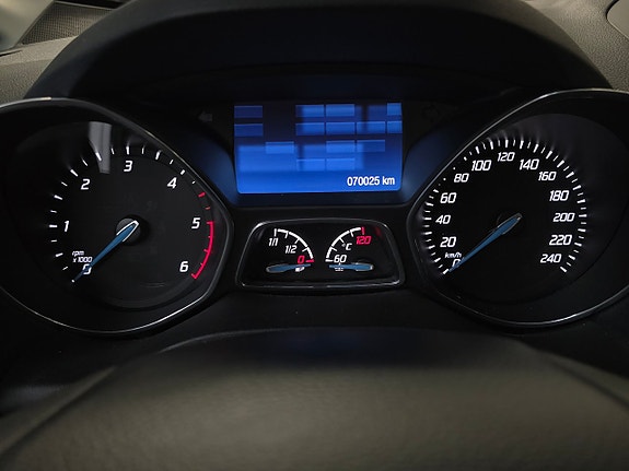 Ford C-Max 9 of 13